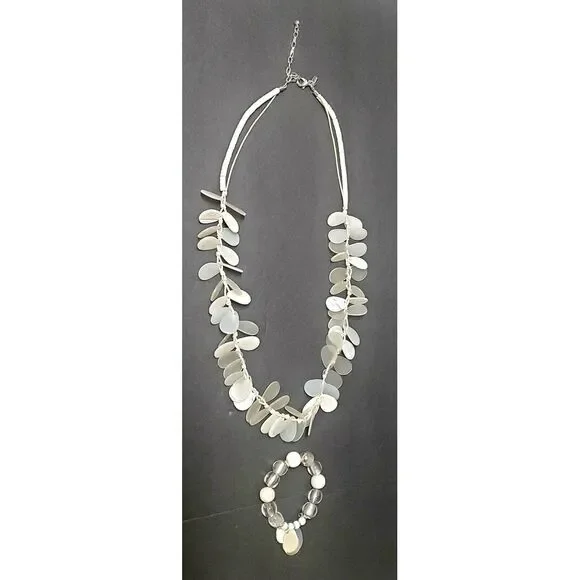 CHICOS Necklace & Bracelet Set Resin White Seaglass Drops w/ Cording White Beads - Picture 3 of 10